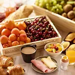 イビス サントル プティ フランス ホテル