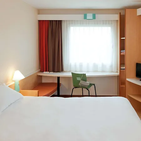 Ibis Centre Petite France Hotel