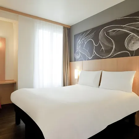 Hotel Ibis Centre Petite France 3*