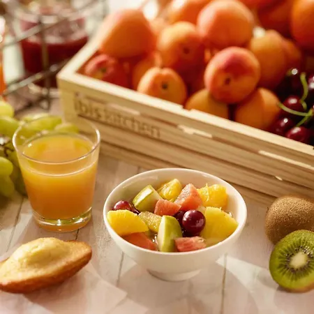 イビス サントル プティ フランス