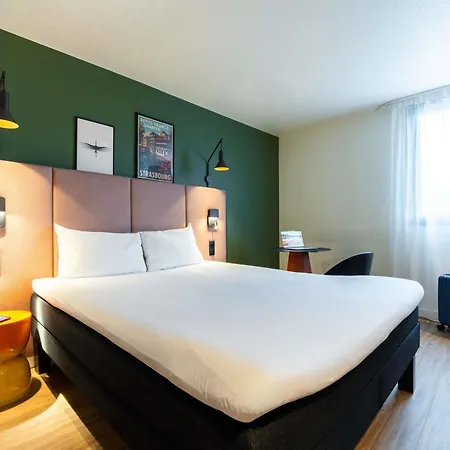 Ibis Centre Petite France Hotel 3*