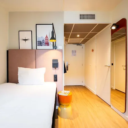 Ibis Centre Petite France 3*