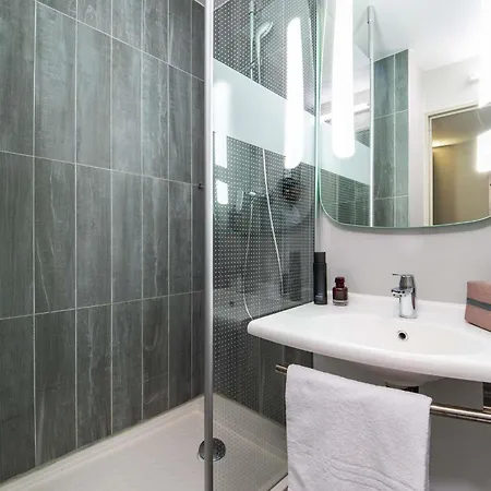 Ibis Centre Petite France Hotel 3*
