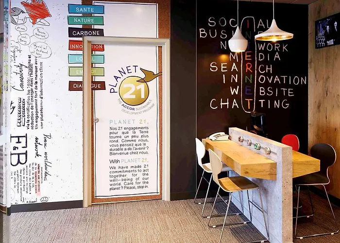 ホテル イビス サントル プティ フランス 3*