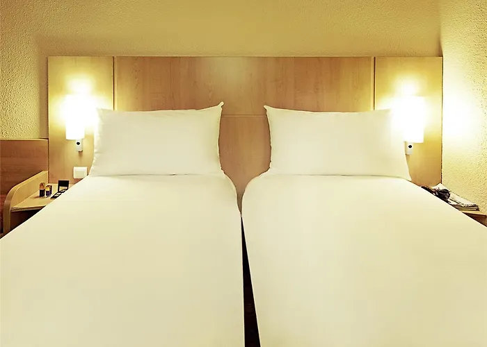 Ibis Centre Petite France 3*