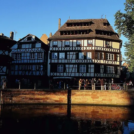 Ibis Centre Petite France 3* Estrasburgo