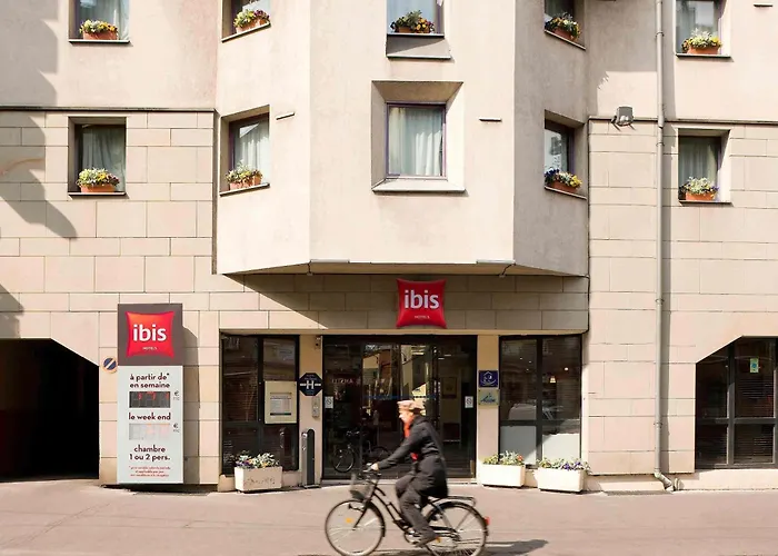 Ibis Centre Petite France 3*