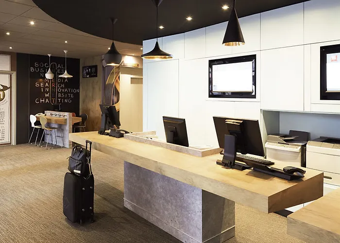 Hotel Ibis Centre Petite France 3*